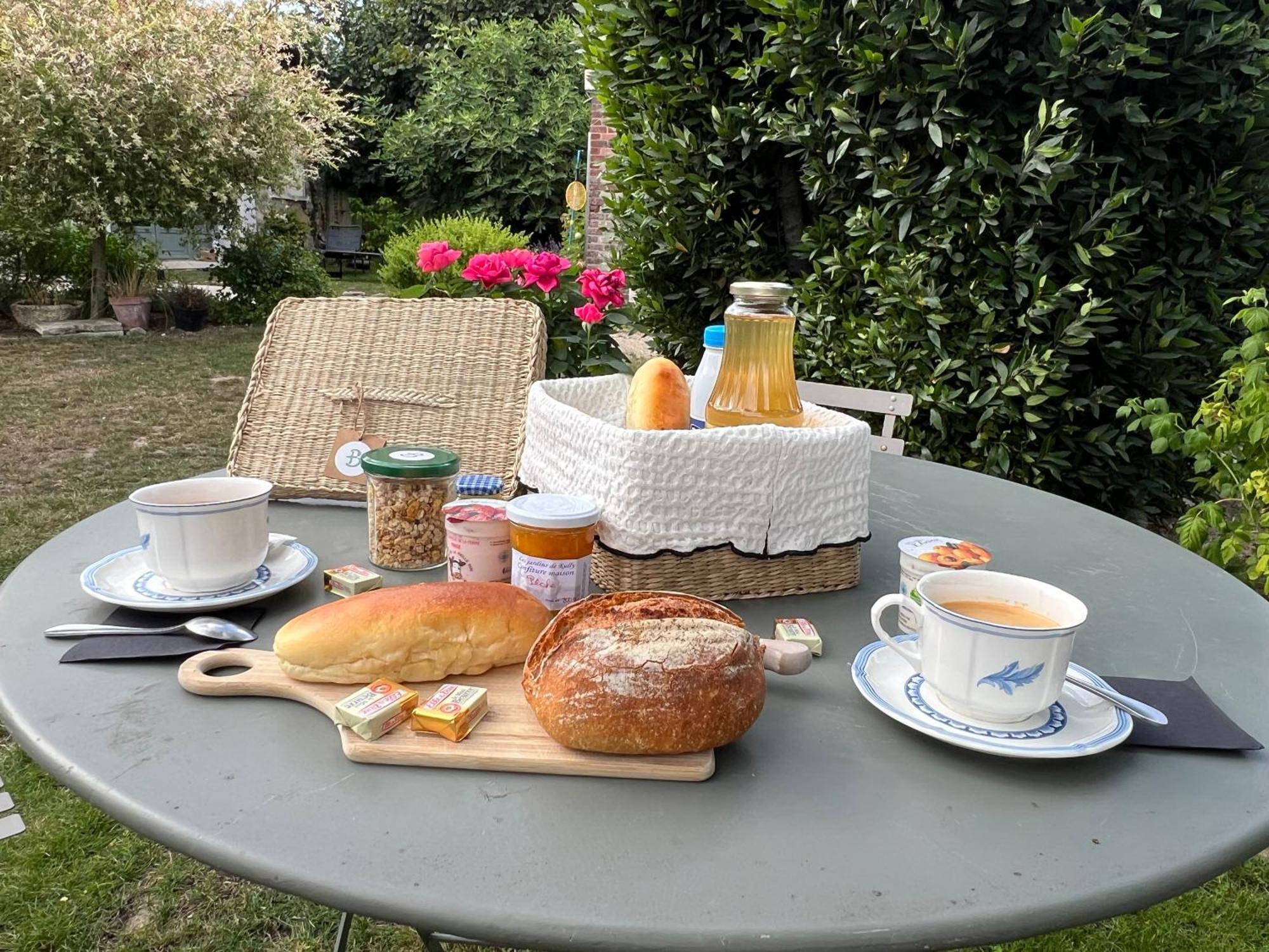 Paddock Prestige By La Boite En Plus Chantilly Exterior foto